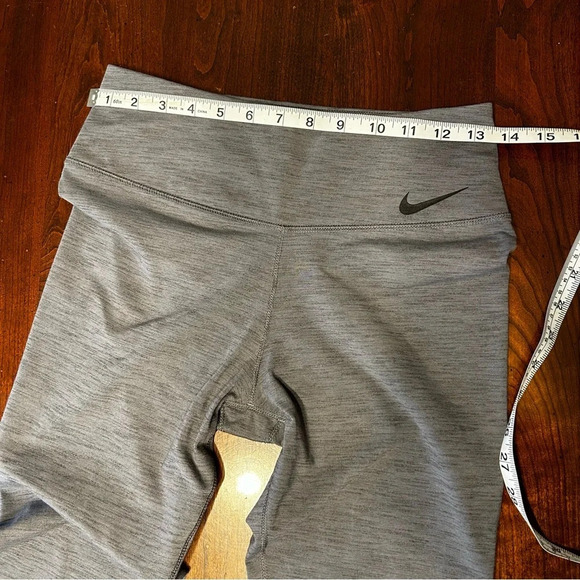 Nike Dri-Fit Leggings Womens Size Med Gray Capri Compression Workout Pan… - Picture 8 of 9